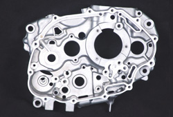 CBF系列 摩托車發(fā)動機箱體、邊蓋